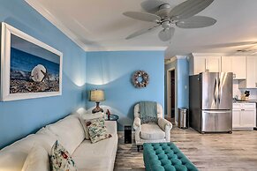 Breezy Murrells Inlet Condo w/ Deck: Walk to Beach