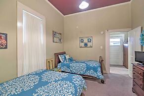 Charming Gulfport Getaway Only 3 Blocks to Beach!