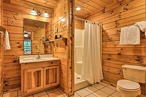 Cabin w/ Deck + Fireplace < 3 Mi to Dollywood!