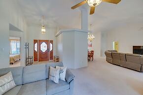 3 Mi to Lake Powell: Home w/ Patio & Waterfall