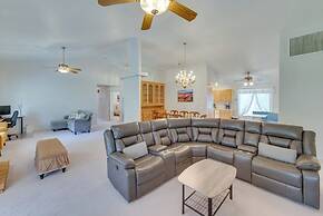 3 Mi to Lake Powell: Home w/ Patio & Waterfall