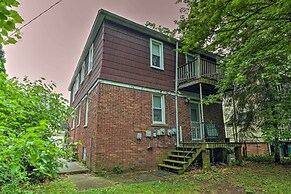 Cozy Duplex: Half Mi to Magic Bag & Woodward Ave!