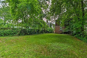 Cozy Duplex: Half Mi to Magic Bag & Woodward Ave!