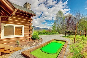 True Log Cabin w/ Game Room, Year-round Views