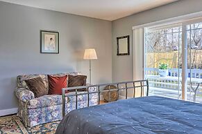 Downtown Brevard Retreat With Fire Pit & Deck!