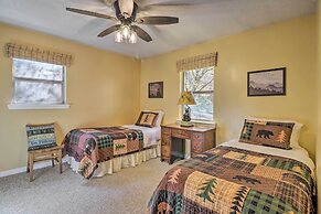 Creekside Retreat w/ Deck, 18 Miles to Wolf Ridge