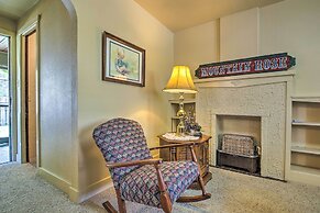 Quaint Stockton Escape Near Community Park!