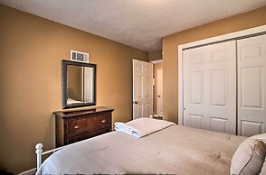 Cottage w/ Yard, Walk to Historic Attractions
