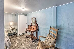 Riverfront Ruidoso Cabin w/ Deck, Walk to Midtown!