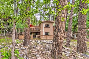 Riverfront Ruidoso Cabin w/ Deck, Walk to Midtown!