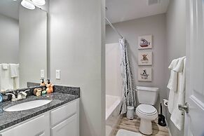 Apartment w/ Patio, 4 Mi to Silver Dollar City!