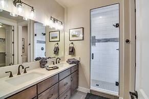 Cozy Colorado Home w/ Putting Green Near Loveland!