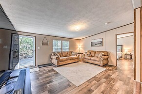 Ruidoso Home Near Golfing, Hiking & Shopping