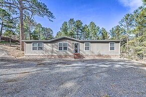 Ruidoso Home Near Golfing, Hiking & Shopping