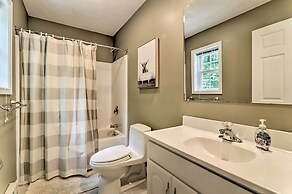 Steps to River: Big Bass Lake House w/ Grill!