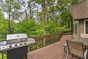 Steps to River: Big Bass Lake House w/ Grill!