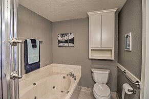 7 Mi to Nat'l Park: Home w/ Dock in Hot Springs