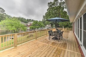 7 Mi to Nat'l Park: Home w/ Dock in Hot Springs