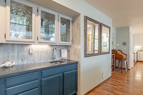 Idyllic Coastal Haven - Whale Watch in Depoe Bay!