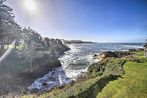 Idyllic Coastal Haven - Whale Watch in Depoe Bay!