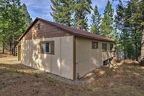 Private Cabin, 5-min Drive to Hot Springs & Golf!