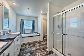 Modern Prescott Valley Home on 2 Acres!