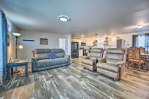 Modern Prescott Valley Home on 2 Acres!