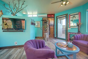 Amazing Views & On-site Hiking: Sedona Studio