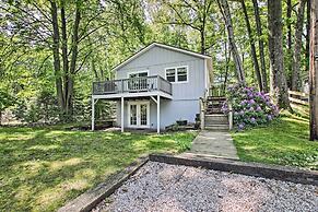 Ludington Cottage w/ Deck, Yard & Fire Pit!