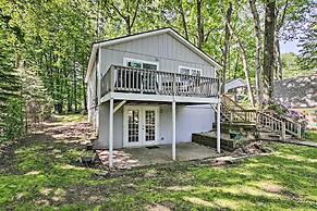 Ludington Cottage w/ Deck, Yard & Fire Pit!