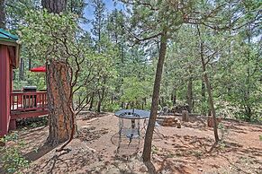 Furnished Deck: Romantic Strawberry/pine Studio!