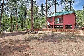 Furnished Deck: Romantic Strawberry/pine Studio!