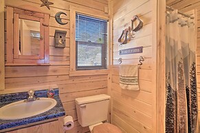 Log Cabin w/ Mountain Views ~ 30 Mi to Pikes Peak!