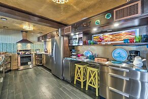 Beachfront Home on Gulf of Mexico w/ Indoor Pool