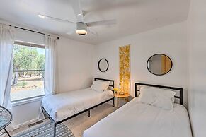 1 Mi to Hiking: Chic Show Low Escape w/ Fire Pit!
