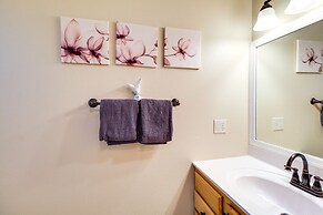 Dog-friendly Home on Pinetop Lakes Course!