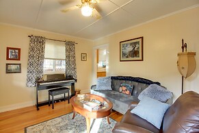 Peaceful Mckenzie River Retreat: Fish, Hike, & Ski