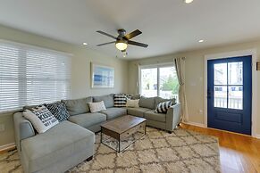 Avalon Vacation Rental w/ Porch & Grill!