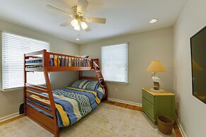 Avalon Vacation Rental w/ Porch & Grill!