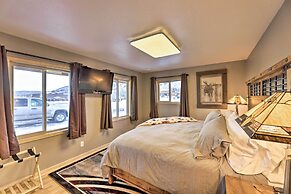 Centennial Cabin w/ Hot Tub, Sauna & Pool Table!