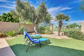 Pool & Putting Green: Goodyear Home on Golf Course