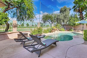 Pool & Putting Green: Goodyear Home on Golf Course