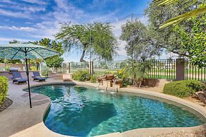 Pool & Putting Green: Goodyear Home on Golf Course
