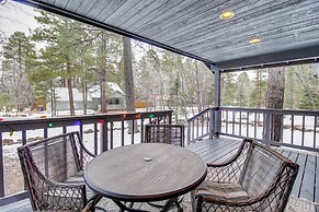 Near Hiking & Golfing: Pinetop Home w/ Deck!