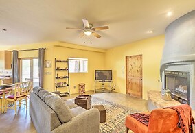 Tucson Home w/ Patio - Near Outdoor Adventure