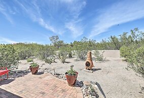 Tucson Home w/ Patio - Near Outdoor Adventure