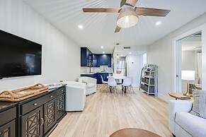 Sleek Coastal Abode: 1 Block to Naples Beach!