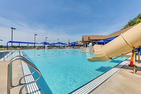 Private Hot Tub + Game Room: Galena Territory Home