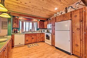 House on 1 1/2 Acres - 30 Mins to Taos Ski Valley!