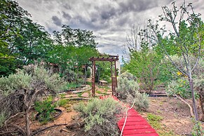 House on 1 1/2 Acres - 30 Mins to Taos Ski Valley!